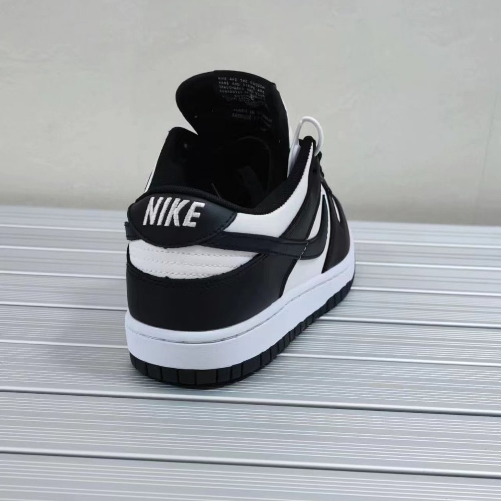 ๐ Nike Dunk Low Panda - Picture 2 of 5